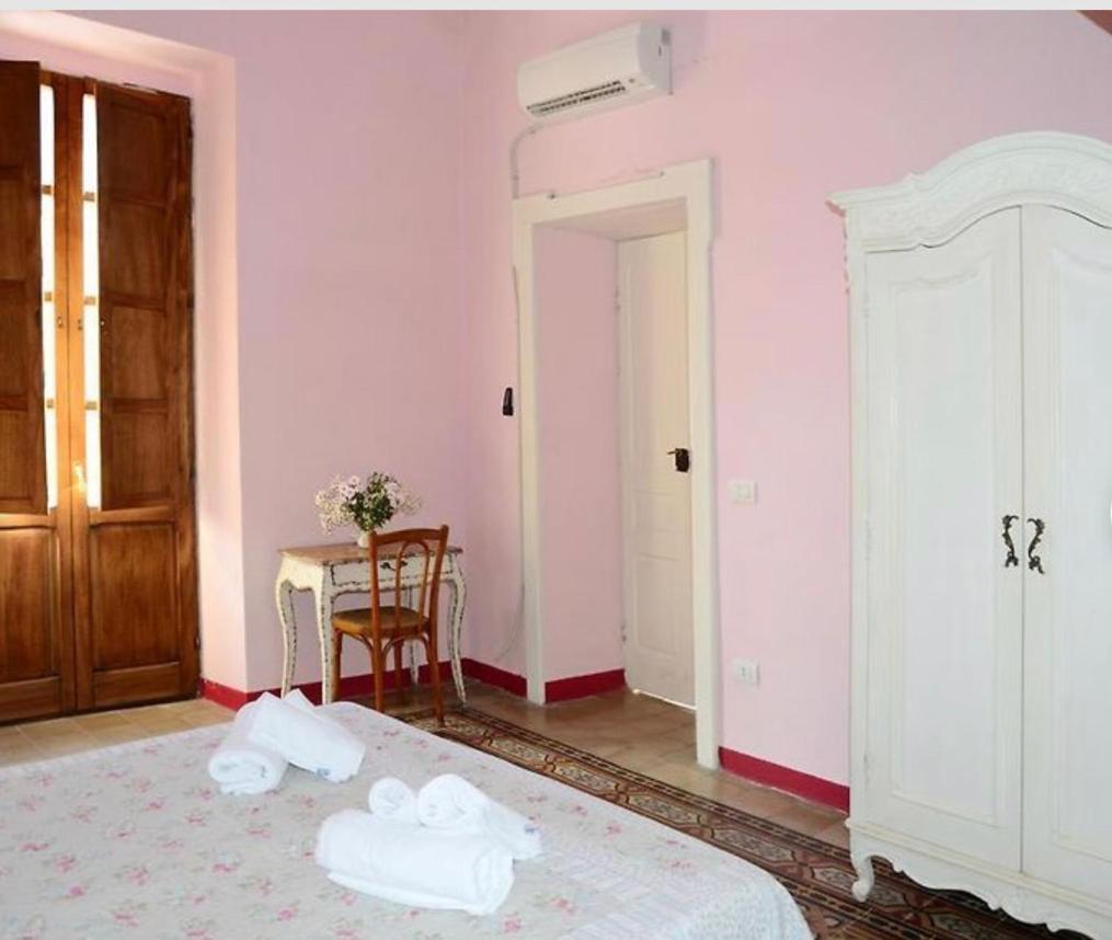 Corso 41 Hotel Bosa Buitenkant foto